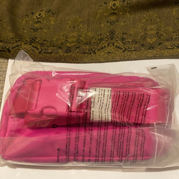 SONIC 1L EVERYWHERE BELT BAG 💕 BARBIE LOVERS REJOICE! - Picture 5 of 8